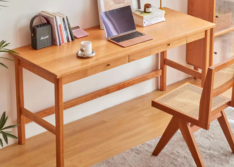 Laro Table