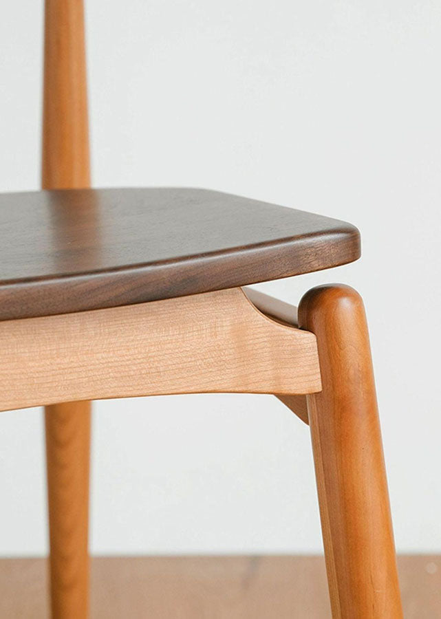 Elin Chair