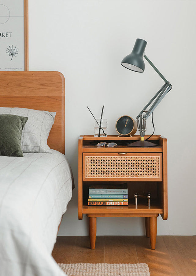 Trek Nightstand