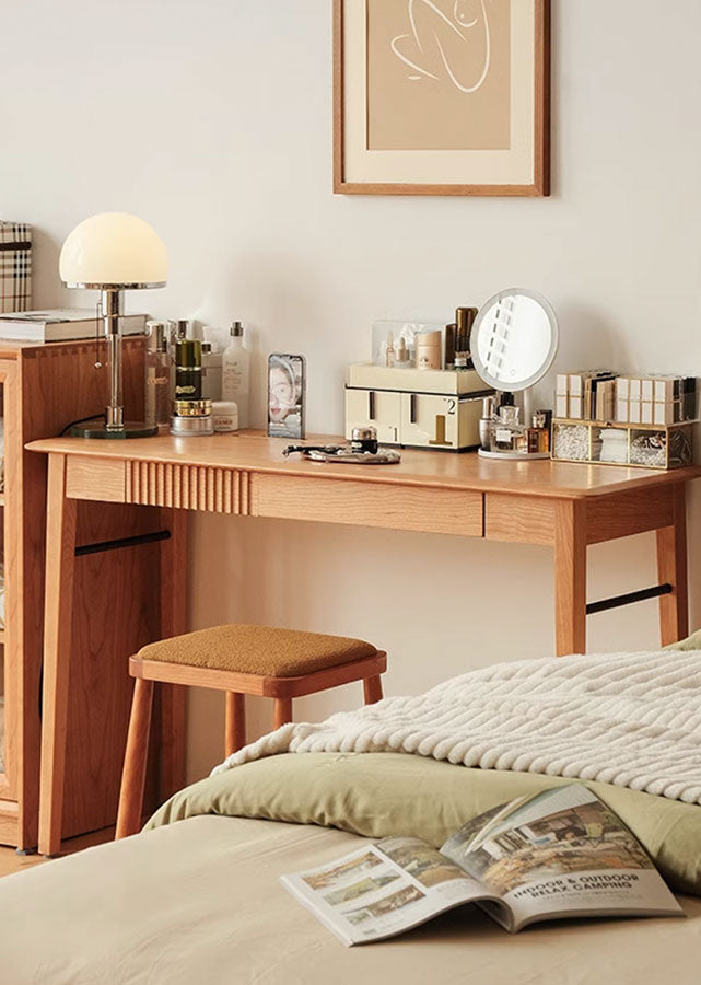 Kipo Compact Table