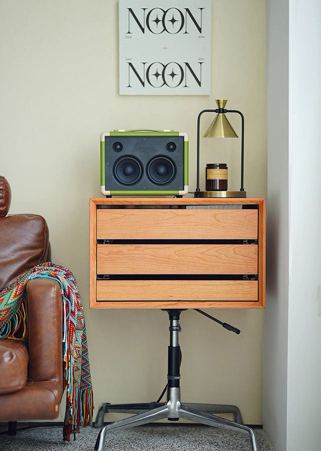 Tula Adjustable Table