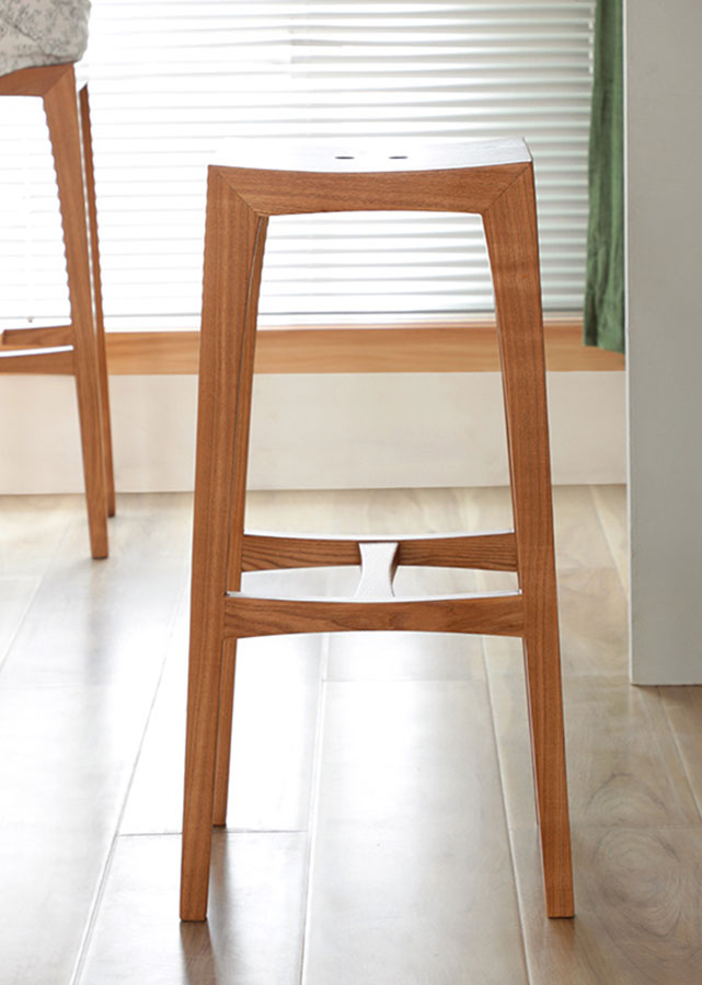 Vara Barstool
