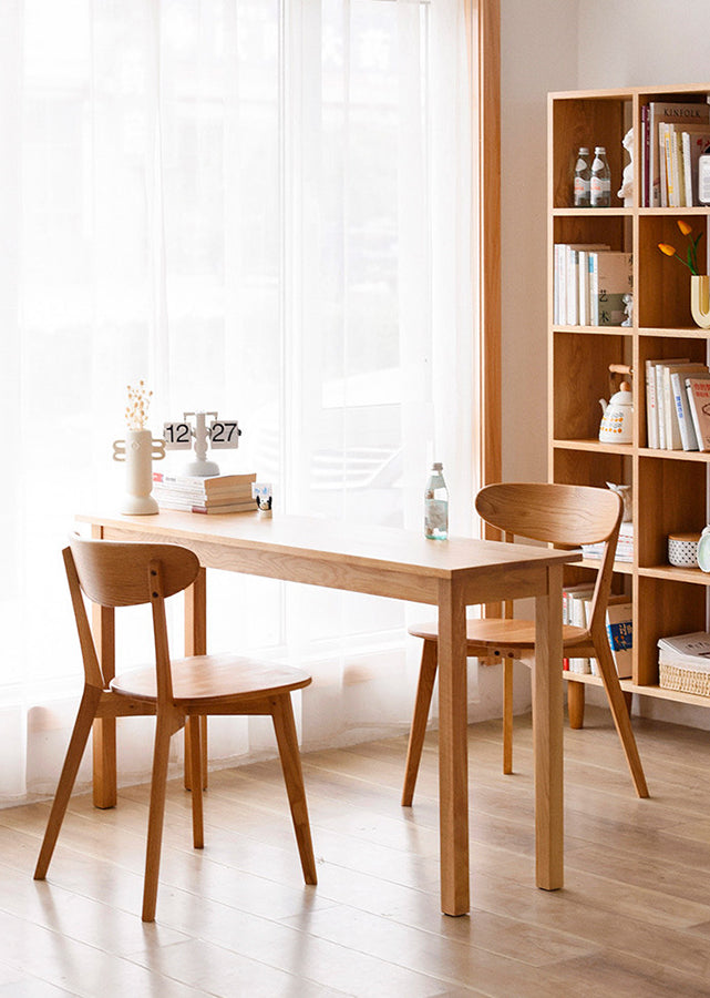 Lira Dining Table