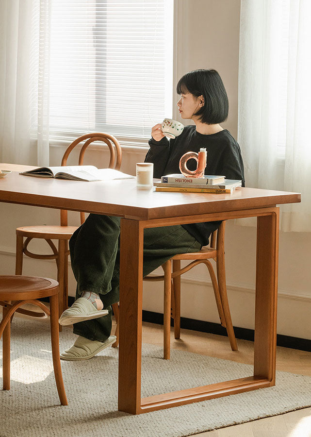 Delfa Table