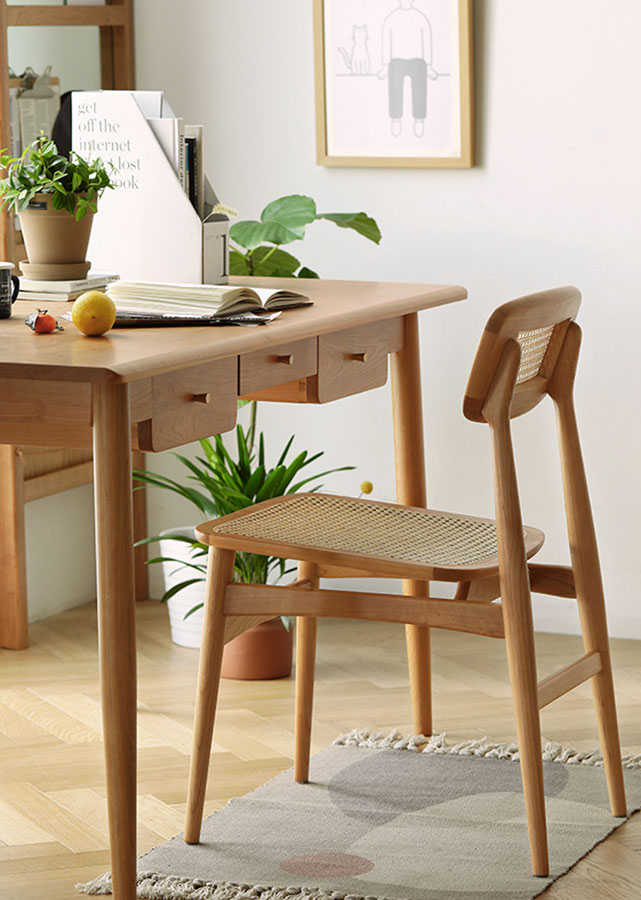 Haulé Chair with Backrest