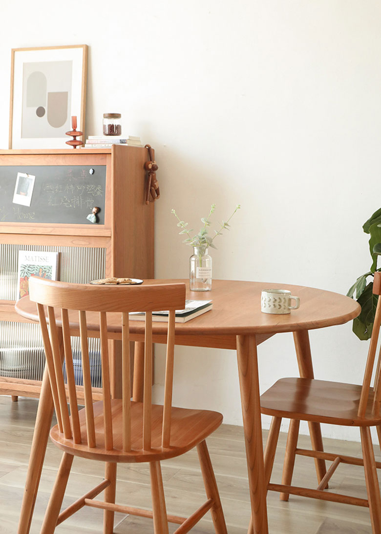 Harrow Chair