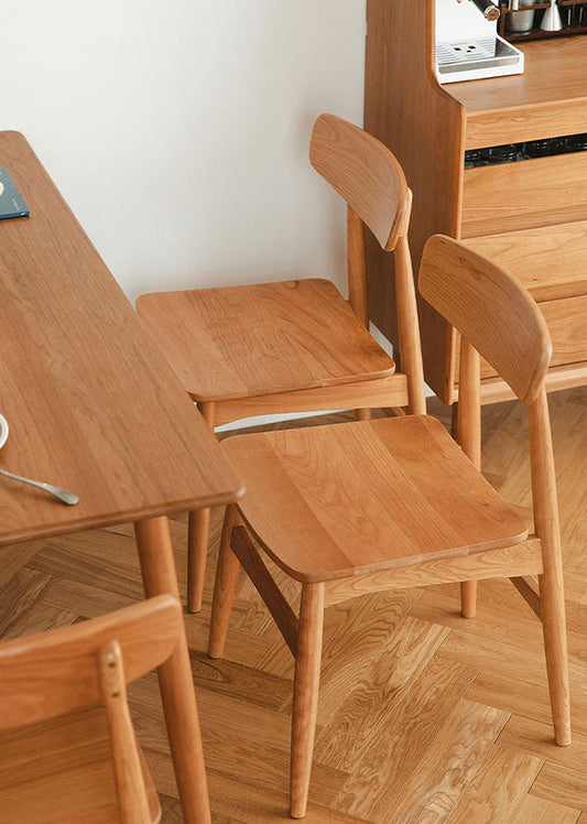 Tavi Dining Chair