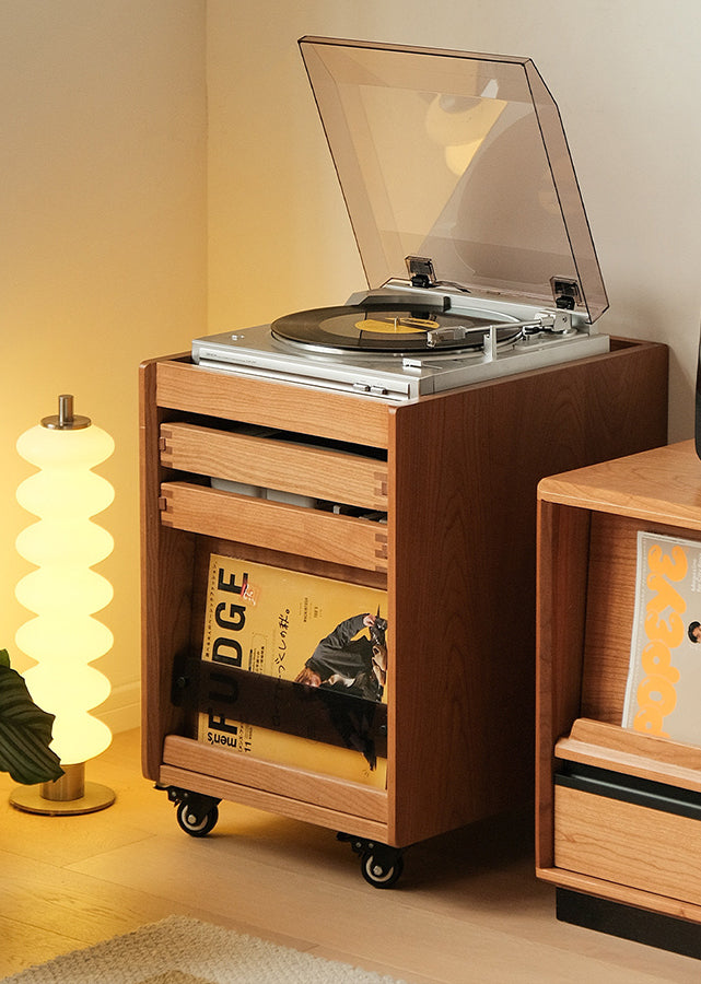 Trolef Storage Unit