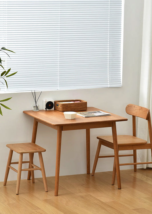 Kilo Square Table
