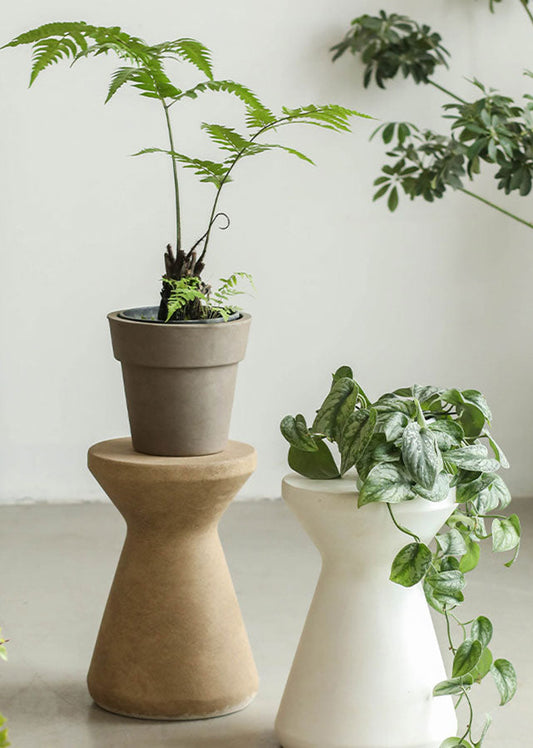 Orra Clay Pedestal