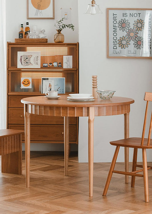 Cavo Round Table