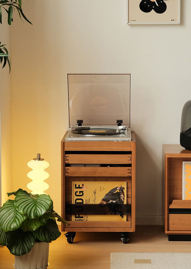 Trolef Storage Unit