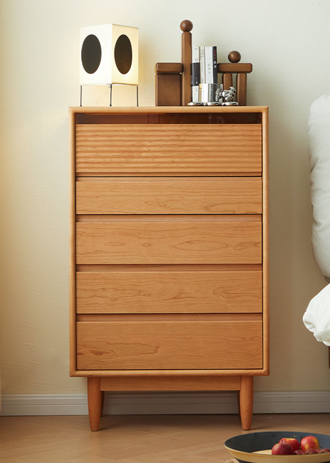 Roux Drawer Chest