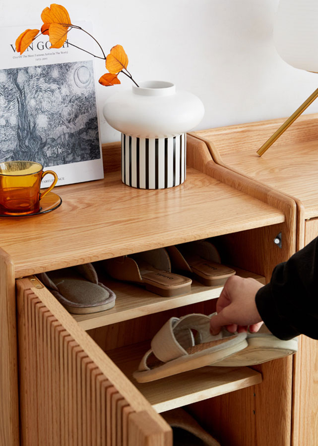 Raga Shoe Cabinet