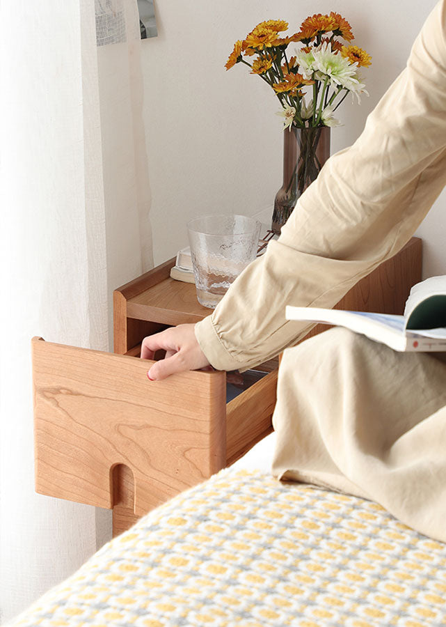 Tomo Nightstand  