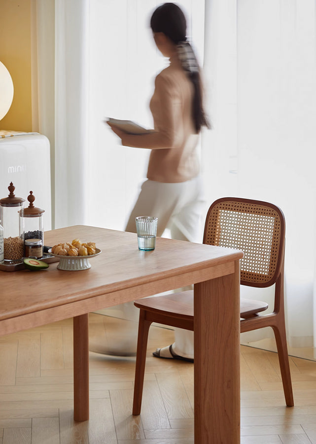 Audax Solid Wood Table