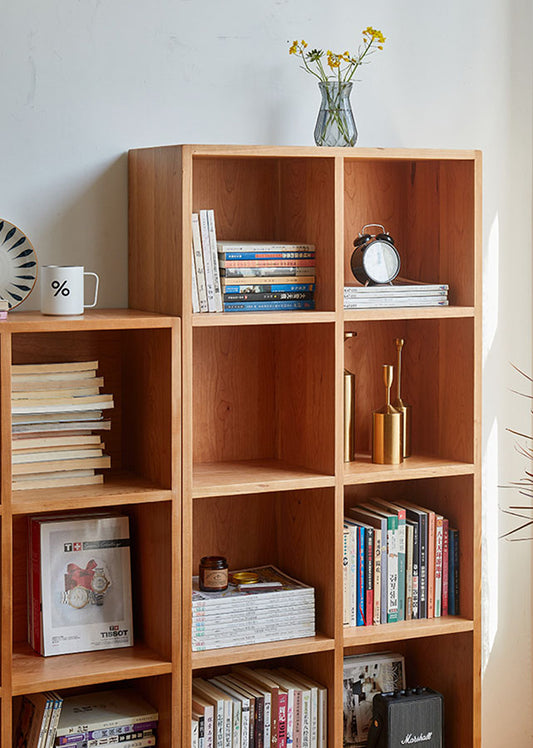 Noma Table (Stackable)