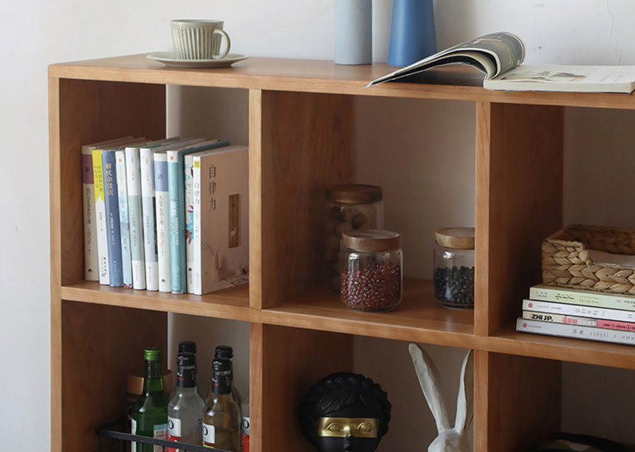Noma Table (Stackable)