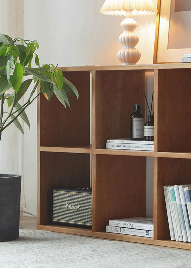 Noma Table (Stackable)