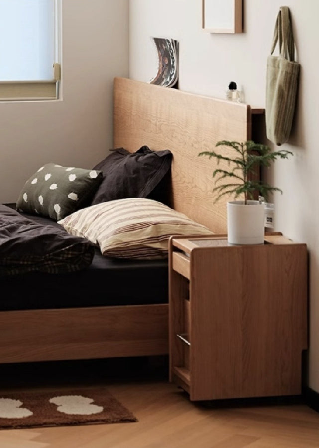 Nami Nightstand
