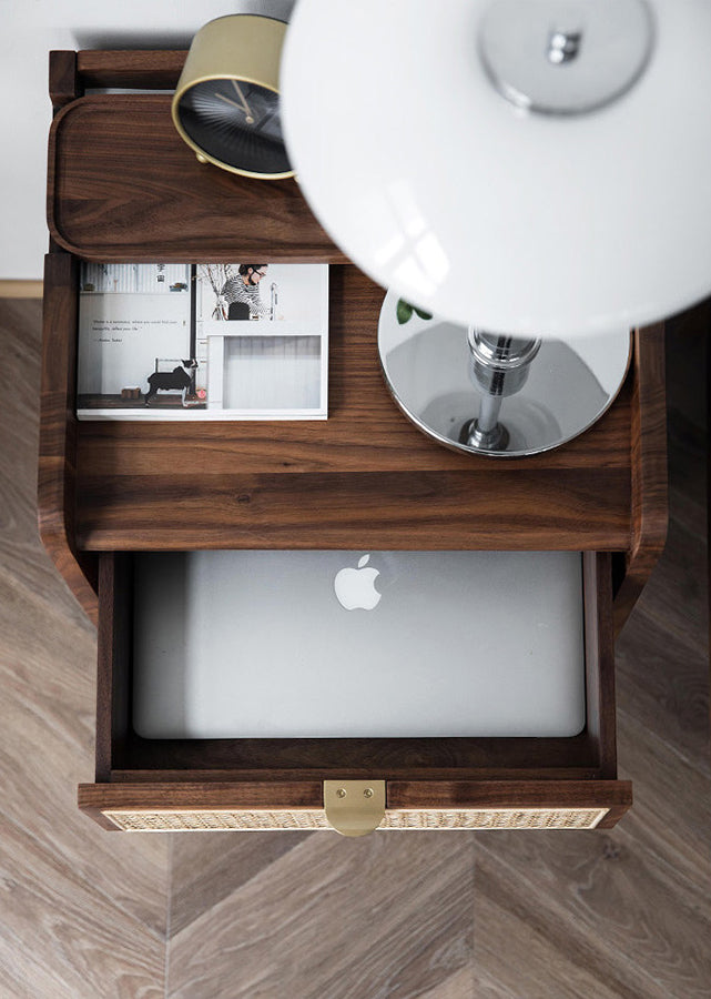 Trek Nightstand